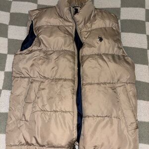 U.S. Polo Assn. Mens Full Zip Thick Puffer Vest Jacket Champagne Pockets